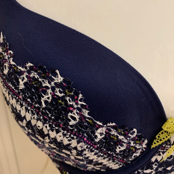 Victoria’s Secret Blue Print Bra - Picture 4 of 5